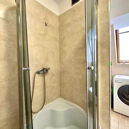 Przy Hipodromie & Parking *