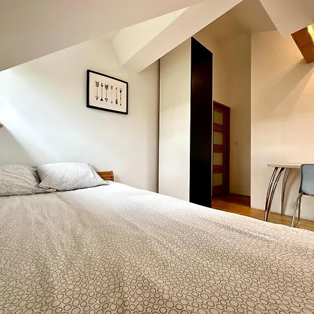 Johny Wyscigi Homestay Sopot